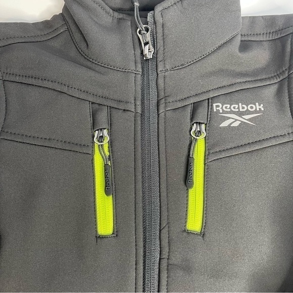 New Reebok Toddler Black Chest Zip Windbreaker Jacket US 2T - Picture 4 of 7